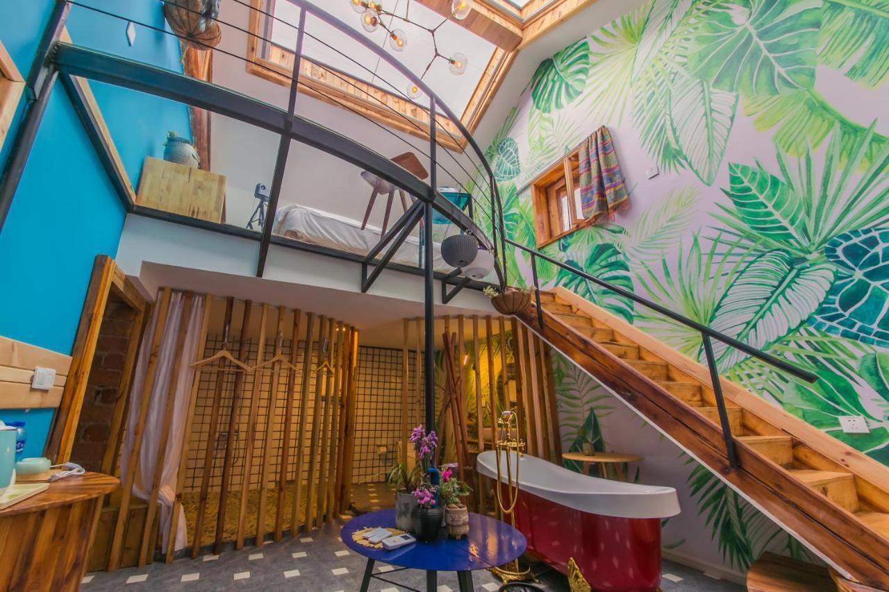 Yan Qi Si He Homestay Куньмин Экстерьер фото