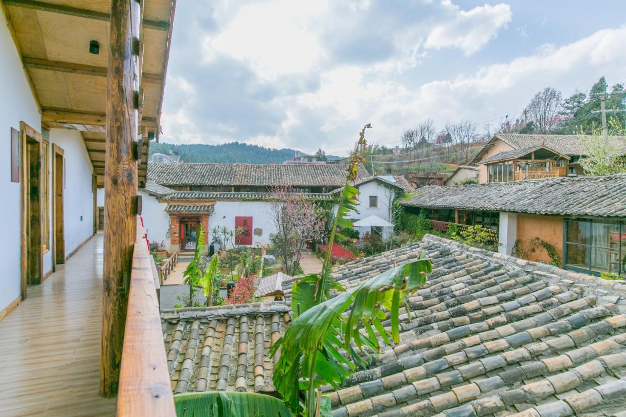 Yan Qi Si He Homestay Куньмин Экстерьер фото