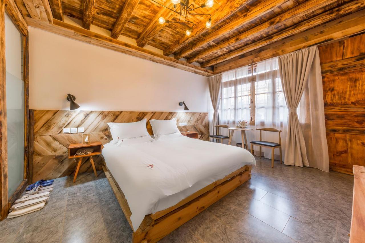 Yan Qi Si He Homestay Куньмин Экстерьер фото