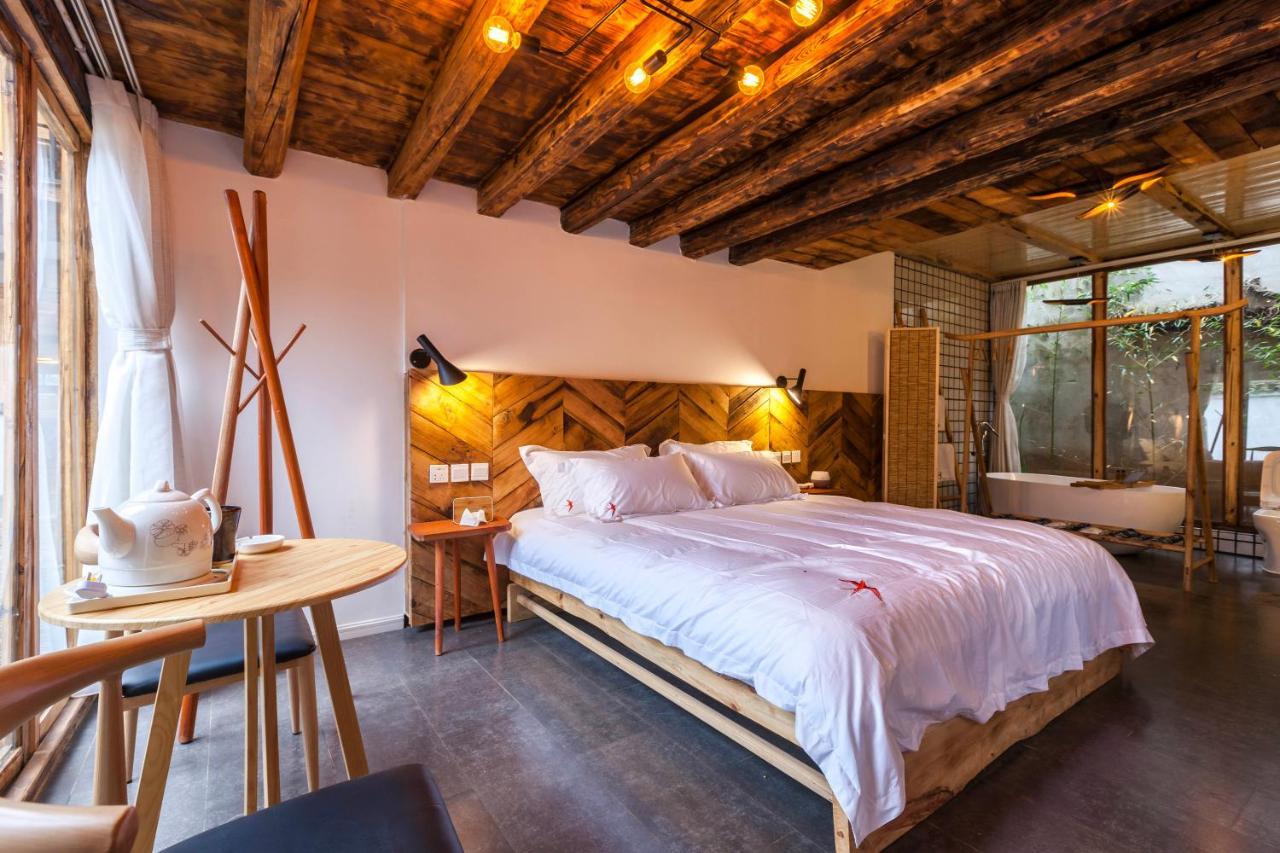 Yan Qi Si He Homestay Куньмин Экстерьер фото