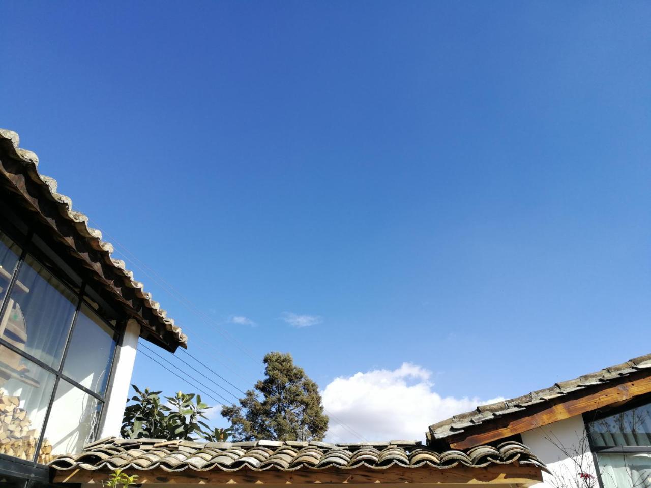 Yan Qi Si He Homestay Куньмин Экстерьер фото