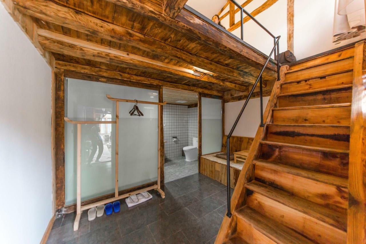 Yan Qi Si He Homestay Куньмин Экстерьер фото